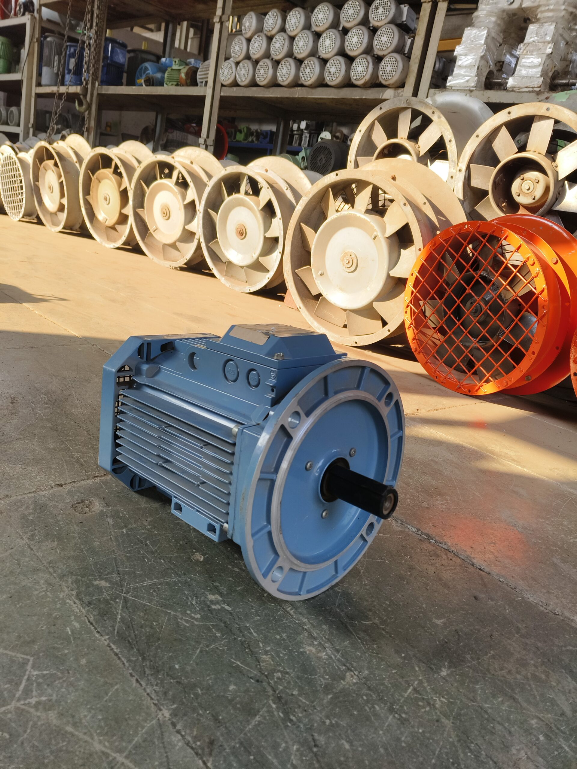 Electric Motor -  &nbsp;-&nbsp;5 hp 2800 rpm