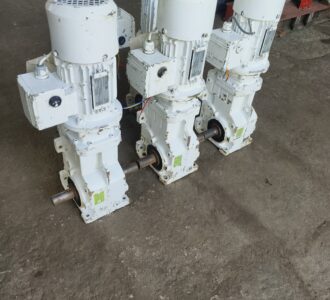 filter: 0; fileterIntensity: 0.0; filterMask: 0; captureOrientation: 90;
algolist: 0;
multi-frame: 1;
brp_mask:0;
brp_del_th:null;
brp_del_sen:null;
delta:null;
module: photo;hw-remosaic: false;touch: (0.6187039, 0.66868085);sceneMode: 5767168;cct_value: 0;AI_Scene: (-1, -1);aec_lux: 0.0;aec_lux_index: 0;HdrStatus: auto;albedo:  ;confidence:  ;motionLevel: 0;weatherinfo: null;temperature: 40;