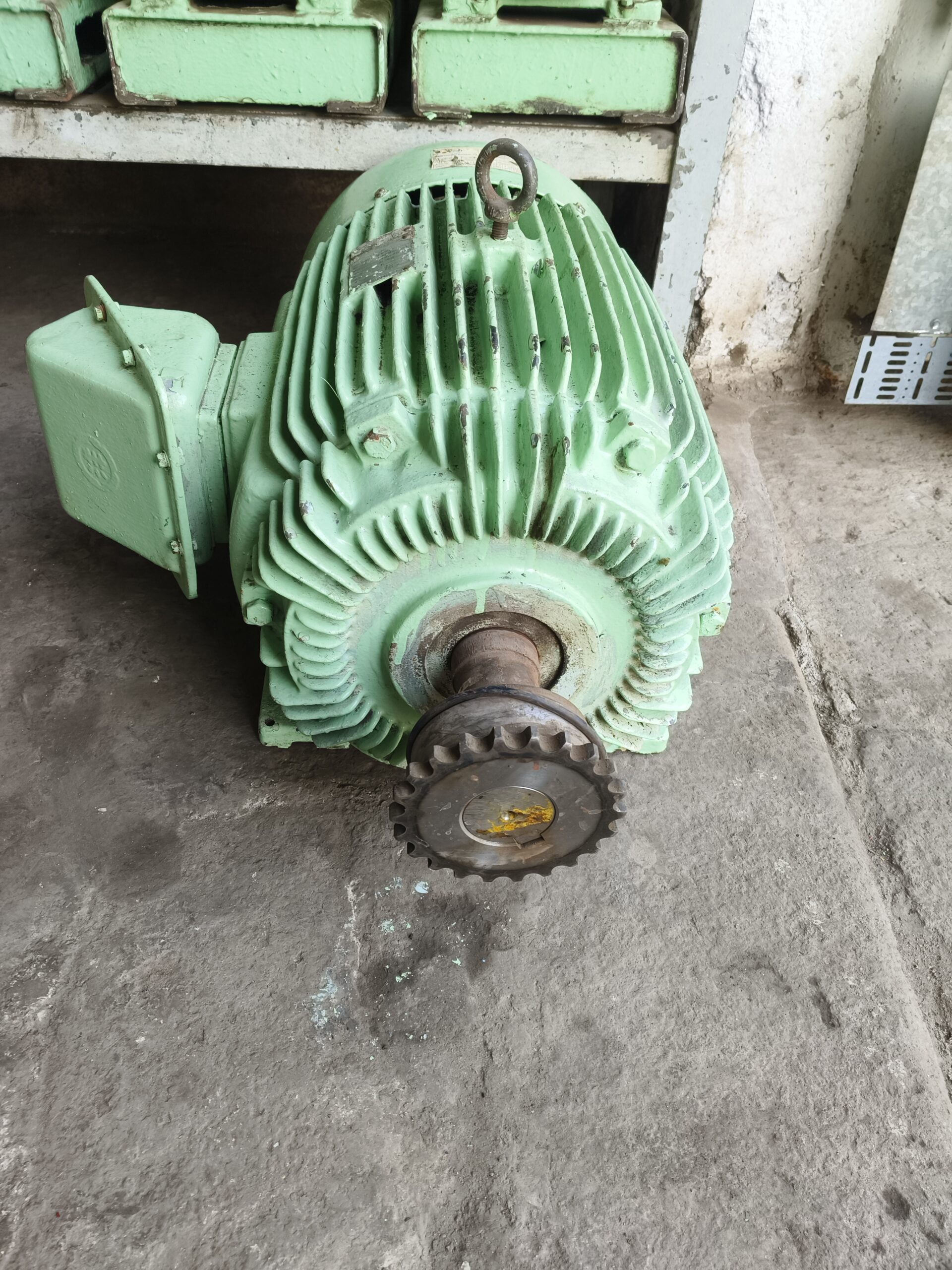 Electric Motor -  &nbsp;-&nbsp;25 hp 960 rpm