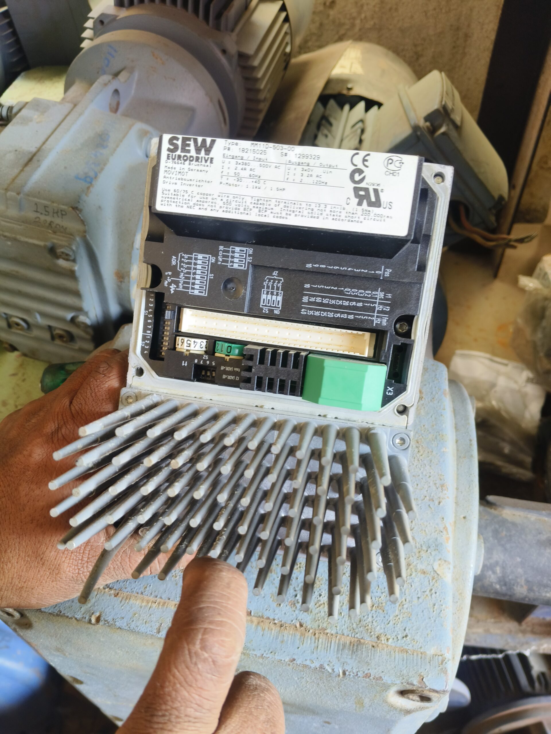 SEW EURODRIVE MOVIMOT DRIVE MOTOR 1.5 HP